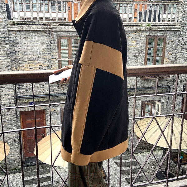 Tavaszra alkalmas férfi kabát