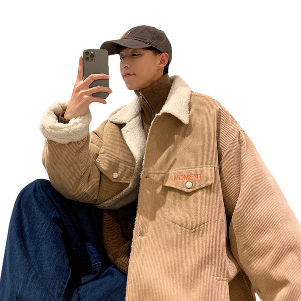 Férfi kabát pehely béléssel és klasszikus gallérral