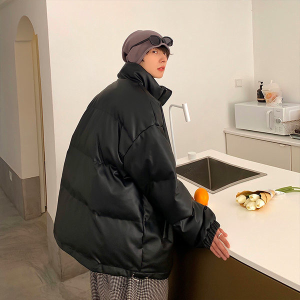 Széles modell férfi dzseki hímzett felirattal és cipzárral