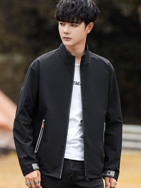 Vékony tavaszi-őszi férfi dzseki cipzárral