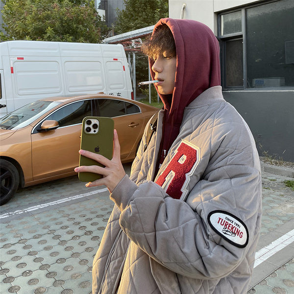 Meeste lai lukuga ja trükiga jope