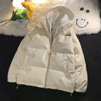 Új modell férfi kabát kapucnival és emblémával