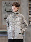 Kapuutsi ja taskutega meeste kevad-sügisjope