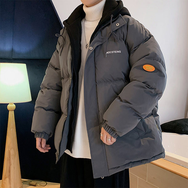 Meeste jope lai tavaline kapuutsiga mudel