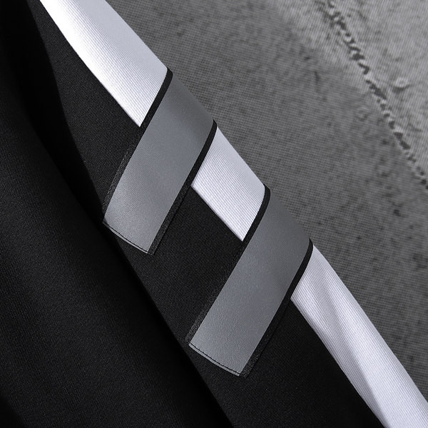 Kevad-sügisne helkurtriipudega lukuga meeste jope