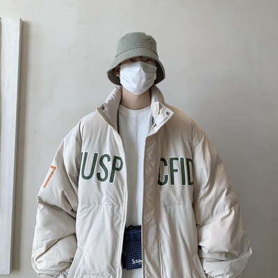 Széles modell férfi téli kabát felirattal