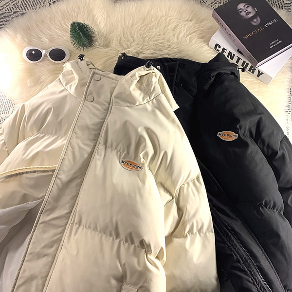 Meleg téli férfi kabát kapucnival