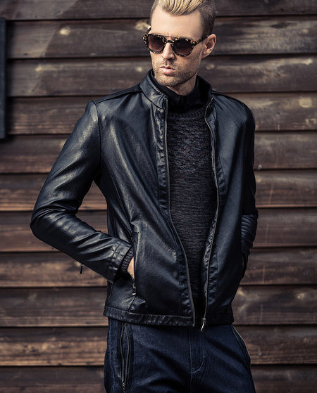 Férfi bőrdzseki cipzárral