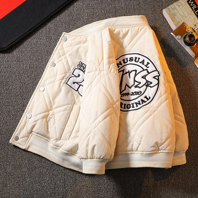 Téli gyerek dzseki hímzéssel és gombokkal fiúknak