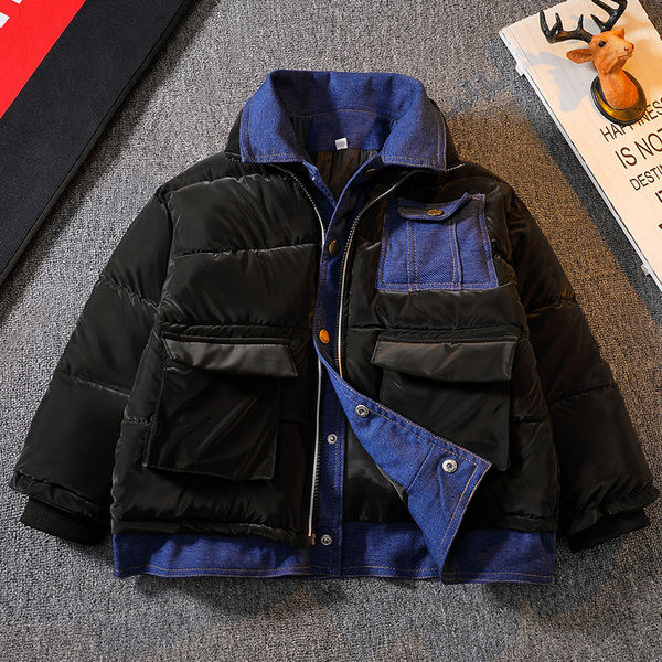 Topla zimska jakna za dječake s traper komadima