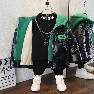 Modern gyerekkabát kapucnival