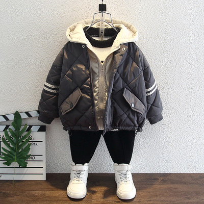 Tepitud efektiga laste jope poistele