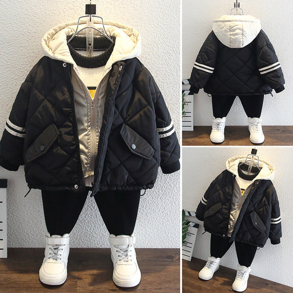 Tepitud efektiga laste jope poistele