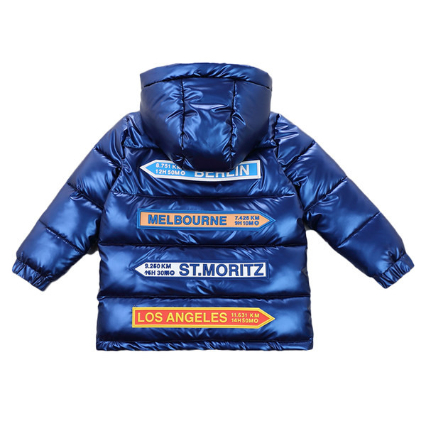 Gyermek téli kabát felirattal