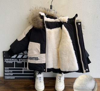 Laste talvejope sooja voodri ja sulekapuutsiga