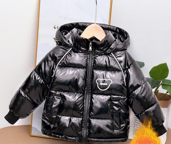 Fényes hatású, rátéttel ellátott gyermek téli kabát