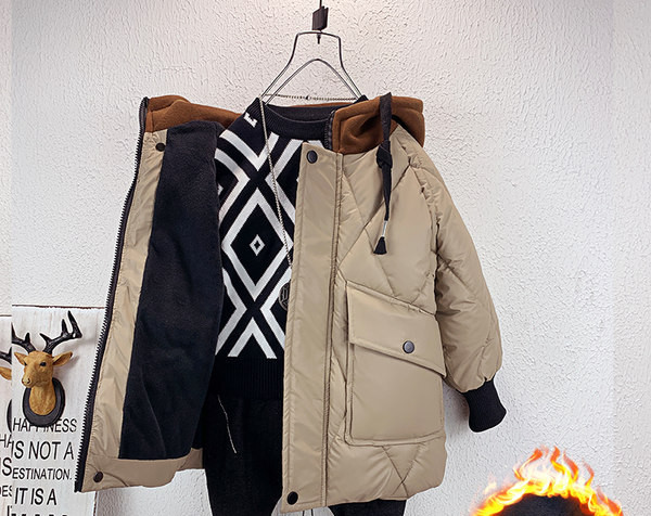 Igapäevane kapuutsiga ja taskutega laste jope - poistele