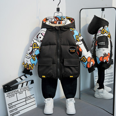 Poistele sobiv kolmes värvitoonis talvine lastejope