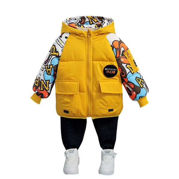 Poistele sobiv kolmes värvitoonis talvine lastejope