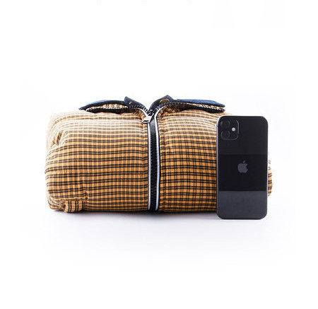 Rövid kockás téli kabát fiúknak