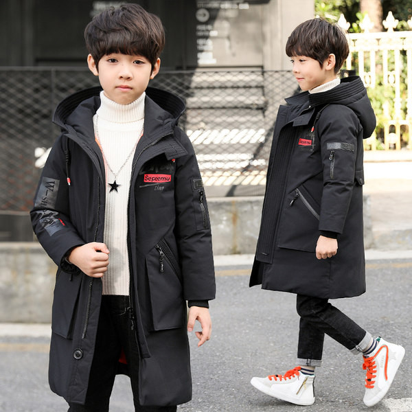 Naujas modelis berniukiškos žieminės striukės su gobtuvu juodos vet