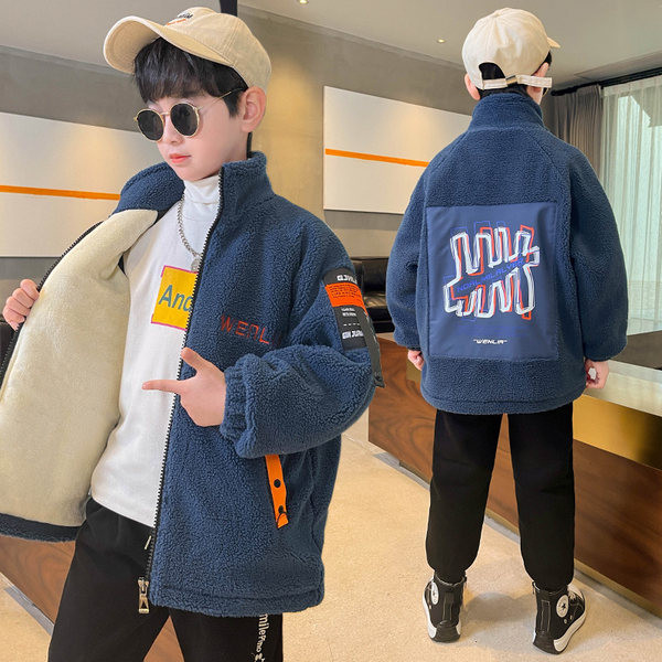 Ležerna dječja flis jakna s vezom