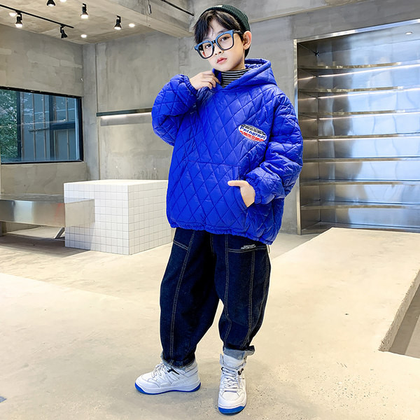 Laste talvejope sildi ja esitaskuga - kahte värvi