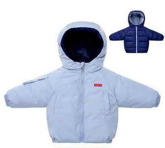 Tõmbluku ja kapuutsiga laste talvejope - mitut värvi