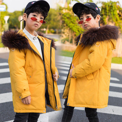 Gyermek téli kabát tollas kapucnival