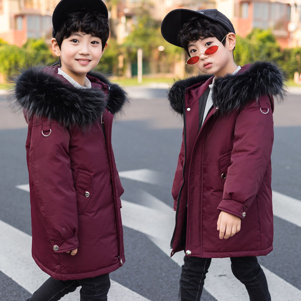 Gyermek téli kabát tollas kapucnival