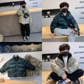 Gyermek téli kabát kapucnival és cipzárral