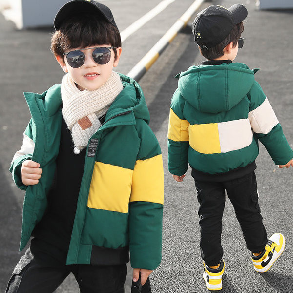 Kapuutsiga talvejope poistele