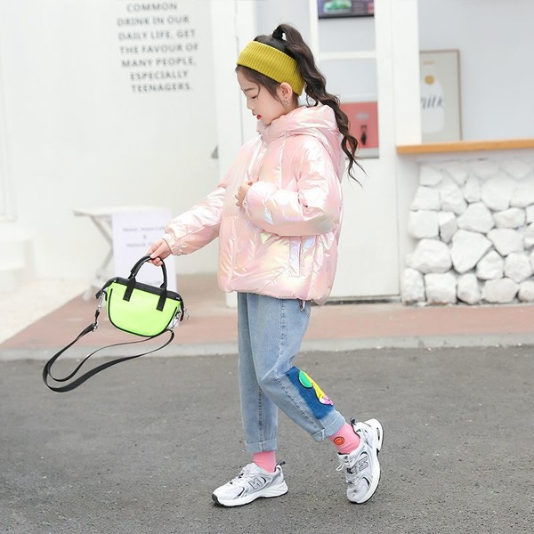 Alkalmi gyerekkabát kapucnival - fiúknak és lányoknak