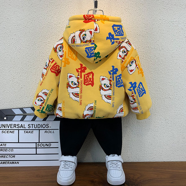 Bērnu jaka ar krāsainu aplikāciju un kapuci