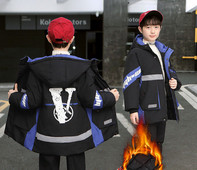 Παιδικό μοντέρνο χειμωνιάτικο μπουφάν για αγόρια με κουκούλα και επιγραφή