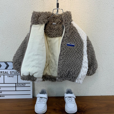 Embleemiga laste sulejope poistele