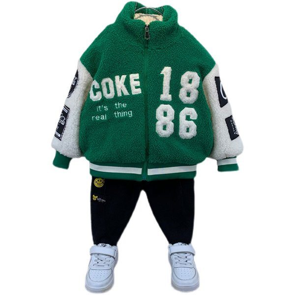 Gyermek sarki kabát fiúknak hímzett felirattal