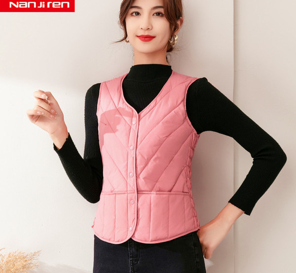 Testre szabott női mellény steppelt hatással