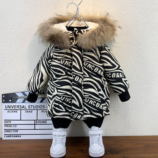 Poistele uus mudel kapuutsiga talvine lastejope