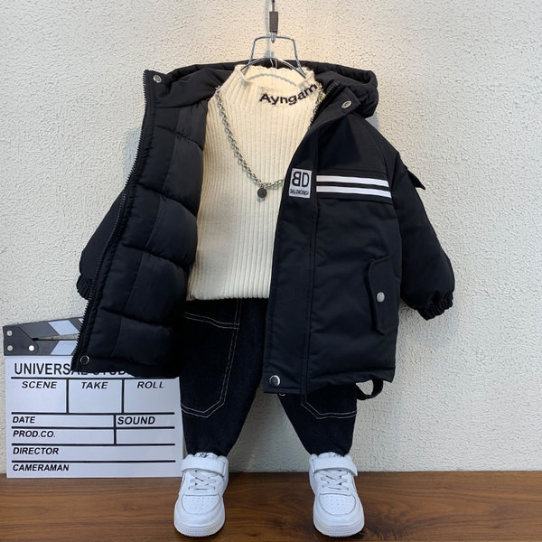 Spordi- ja igapäevane kapuutsiga laste jope