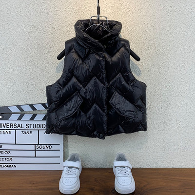 Steppelt gyerekmellény fiúknak magas gallérral