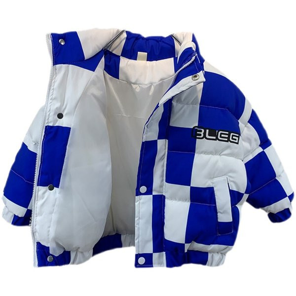 Napi gyerekkabát gombokkal és magas gallérral