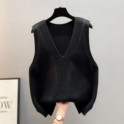 Kötött mellény vékony kötésből, spitz nyakkivágással