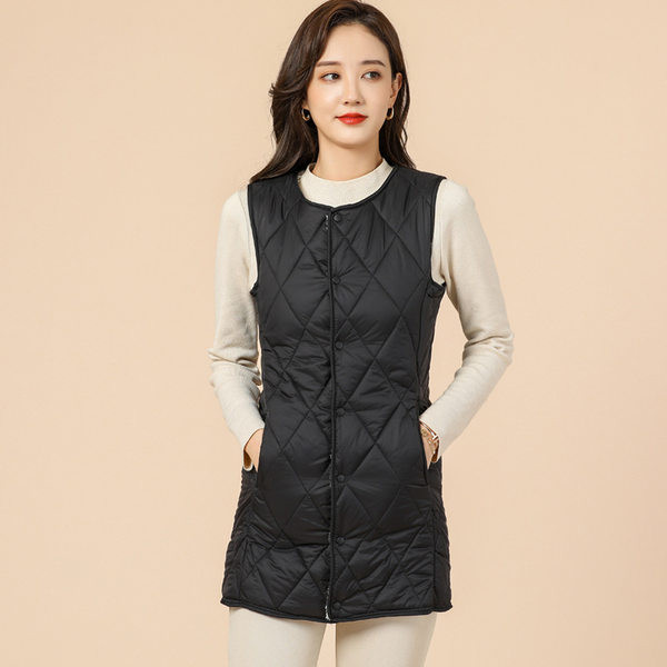 Pehme voodriga ja tepitud efektiga naistevest