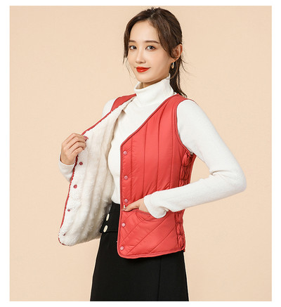 Alkalmi női mellény gombokkal és V-nyakkal