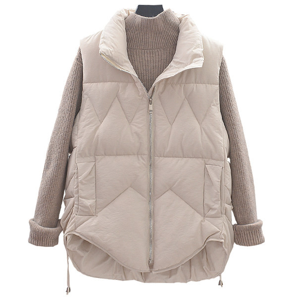 Aszimmetrikus női mellény steppelt hatással