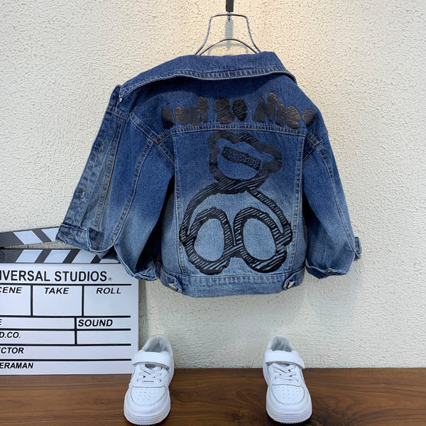 Gyermek farmerdzseki hátul rátéttel