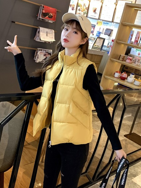 Χειμερινό κλασικό γιλέκο με ψηλό γιακά