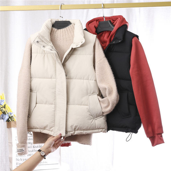 Sport és hétköznapi női mellény gombokkal