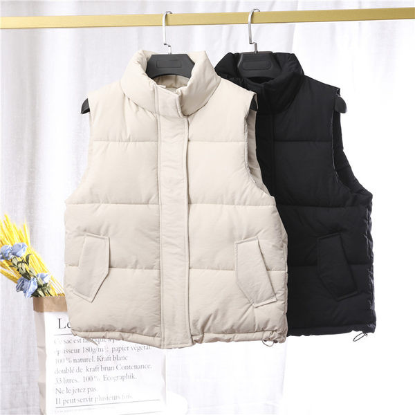 Sport és hétköznapi női mellény gombokkal